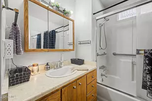 15844 N 66th Ave, Glendale, AZ 85306 - Photo 16