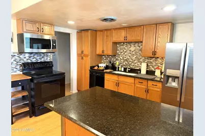 1901 E Missouri Avenue #208, Phoenix, AZ 85016 - Photo 8