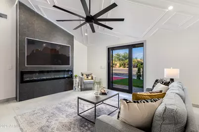 8541 E Thomas Road, Scottsdale, AZ 85251 - Photo 12