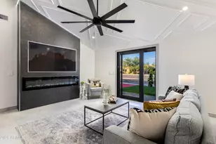 8541 E Thomas Rd, Scottsdale, AZ 85251 - Photo 12