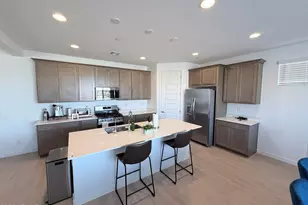 32022 N 121st Ave, Peoria, AZ 85383 - Photo 8