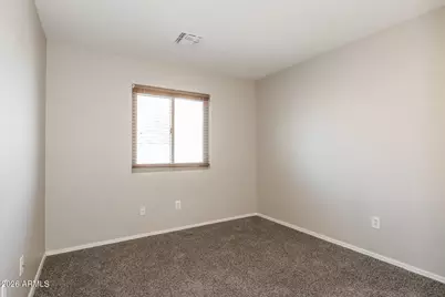 594 E Palo Verde Street, Casa Grande, AZ 85122 - Photo 12
