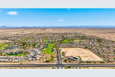 26210 W Behrend Drive, Buckeye, AZ 85396 - Photo 30