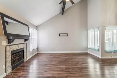 2129 W Rose Garden Lane, Phoenix, AZ 85027 - Photo 6