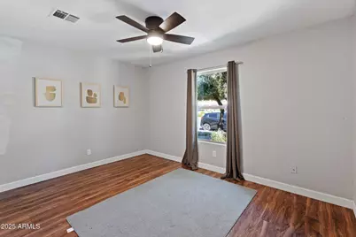 2129 W Rose Garden Lane, Phoenix, AZ 85027 - Photo 16