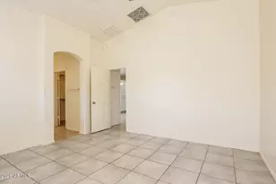 46176 W Starlight Dr, Maricopa, AZ 85139 - Photo 10