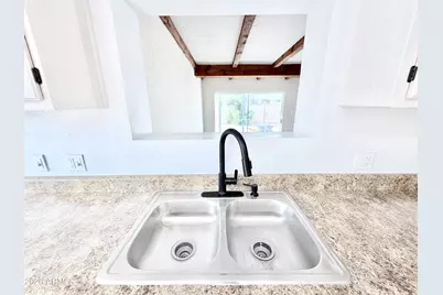 565 Raymond Drive, Sierra Vista, AZ 85635 - Photo 10