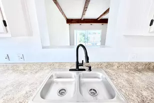 565 Raymond Dr, Sierra Vista, AZ 85635 - Photo 10