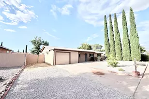 565 Raymond Dr, Sierra Vista, AZ 85635 - Photo 2