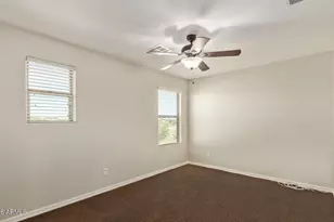 34564 N Mirandesa Dr, San Tan Valley, AZ 85143 - Photo 28