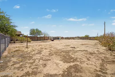 35037 W South Mountain Avenue, Tonopah, AZ 85354 - Photo 34