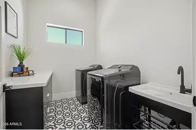 17872 W Estes Way, Goodyear, AZ 85338 - Photo 38
