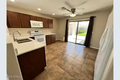 2849 W San Carlos Lane, San Tan Valley, AZ 85144 - Photo 4