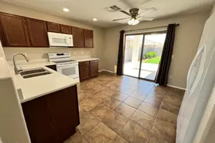 2849 W San Carlos Ln, San Tan Valley, AZ 85144 - Photo 4
