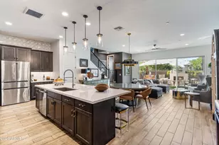 1956 W Kinfield Trail, Phoenix, AZ 85085 - Photo 4