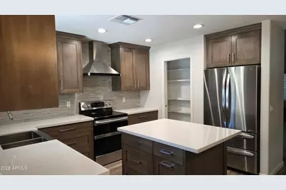3020 E Friess Drive, Phoenix, AZ 85032 - Photo 4