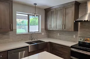 3020 E Friess Dr, Phoenix, AZ 85032 - Photo 6