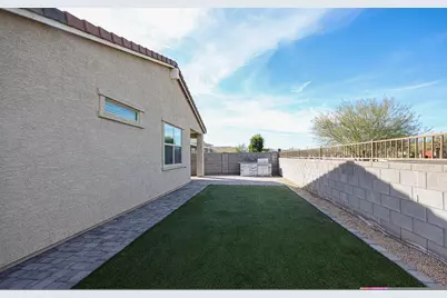 12362 W State Avenue, Glendale, AZ 85307 - Photo 16