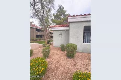 2929 W Yorkshire Drive #2110, Phoenix, AZ 85027 - Photo 2