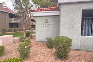 2929 W Yorkshire Dr, Phoenix, AZ 85027 - Photo 2