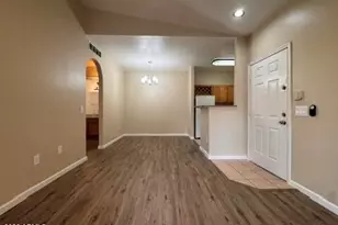 2929 W Yorkshire Dr, Phoenix, AZ 85027 - Photo 6