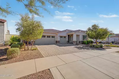 2151 N Beverly Place, Buckeye, AZ 85396 - Photo 2