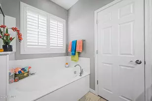 2151 N Beverly Pl, Buckeye, AZ 85396 - Photo 24