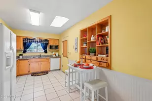10941 W Roundelay Cir, Sun City, AZ 85351 - Photo 4