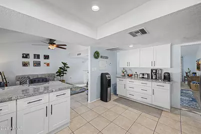 15437 N 30th Avenue, Phoenix, AZ 85053 - Photo 6