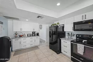 15437 N 30th Ave, Phoenix, AZ 85053 - Photo 8