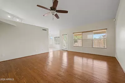 12412 W Cambridge Avenue, Avondale, AZ 85392 - Photo 6