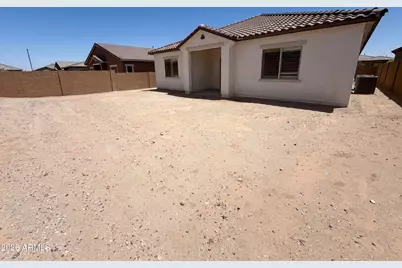 19562 W Wilshire Avenue, Buckeye, AZ 85396 - Photo 36
