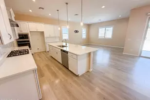 19562 W Wilshire Ave, Buckeye, AZ 85396 - Photo 10