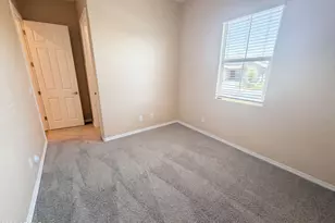 19562 W Wilshire Ave, Buckeye, AZ 85396 - Photo 16