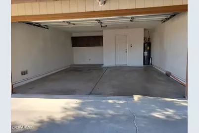 8409 N 31st Lane, Phoenix, AZ 85051 - Photo 6