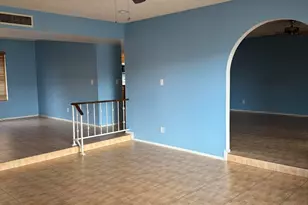 8409 N 31st Ln, Phoenix, AZ 85051 - Photo 18