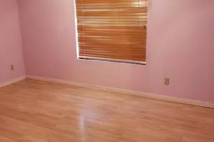 8409 N 31st Ln, Phoenix, AZ 85051 - Photo 10