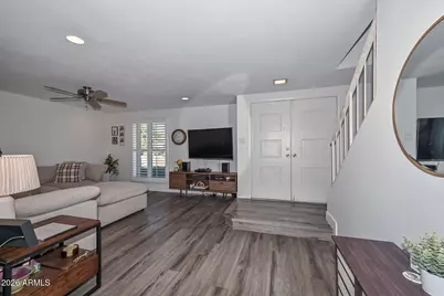 8305 E Vista Drive, Scottsdale, AZ 85250 - Photo 1