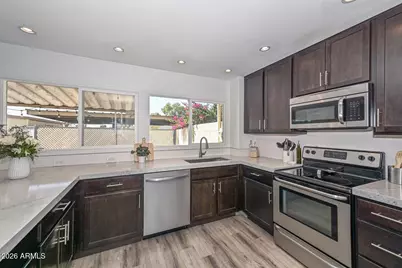 8305 E Vista Drive, Scottsdale, AZ 85250 - Photo 2
