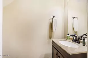 23222 N 22nd Pl, Phoenix, AZ 85024 - Photo 14