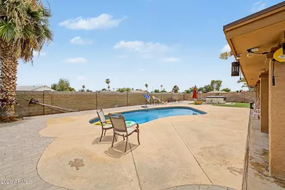 6207 W Maui Lane, Glendale, AZ 85306 - Photo 36