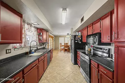 6207 W Maui Lane, Glendale, AZ 85306 - Photo 18