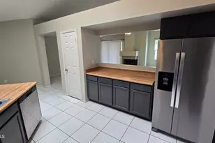 6320 W Shaw Butte Dr, Glendale, AZ 85304 - Photo 14