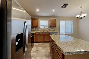 41776 W Sunland Dr, Maricopa, AZ 85138 - Photo 4