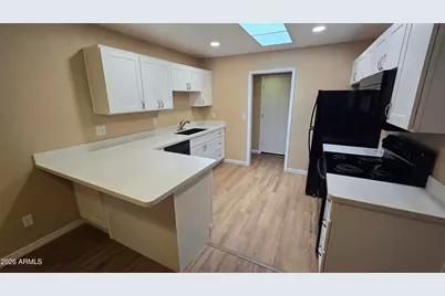 5128 W Surrey Avenue, Glendale, AZ 85304 - Photo 10
