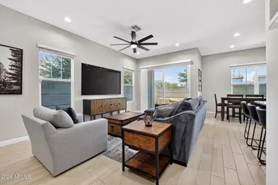 4840 E Village Drive, Scottsdale, AZ 85254 - Photo 12