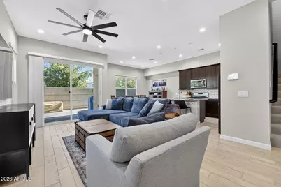 4840 E Village Drive, Scottsdale, AZ 85254 - Photo 8