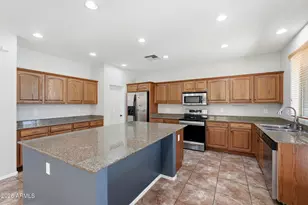 3246 E Carla Vista Dr, Gilbert, AZ 85295 - Photo 16