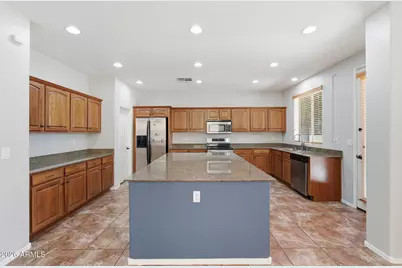 3246 E Carla Vista Drive, Gilbert, AZ 85295 - Photo 4