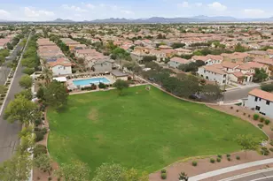 3246 E Carla Vista Dr, Gilbert, AZ 85295 - Photo 42